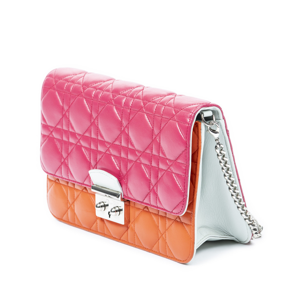 Dior Miss Dior Wallet on Chain - Picture 2 of 11